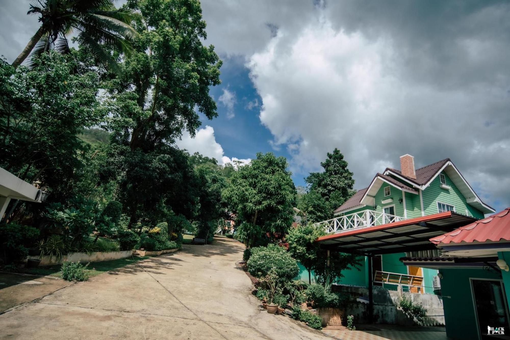 Suriyan Villa Erawan Kanchanaburi สุริยัน วิลล่า เอราวัณ กาญจนบุรี Tha Kradan Zewnętrze zdjęcie