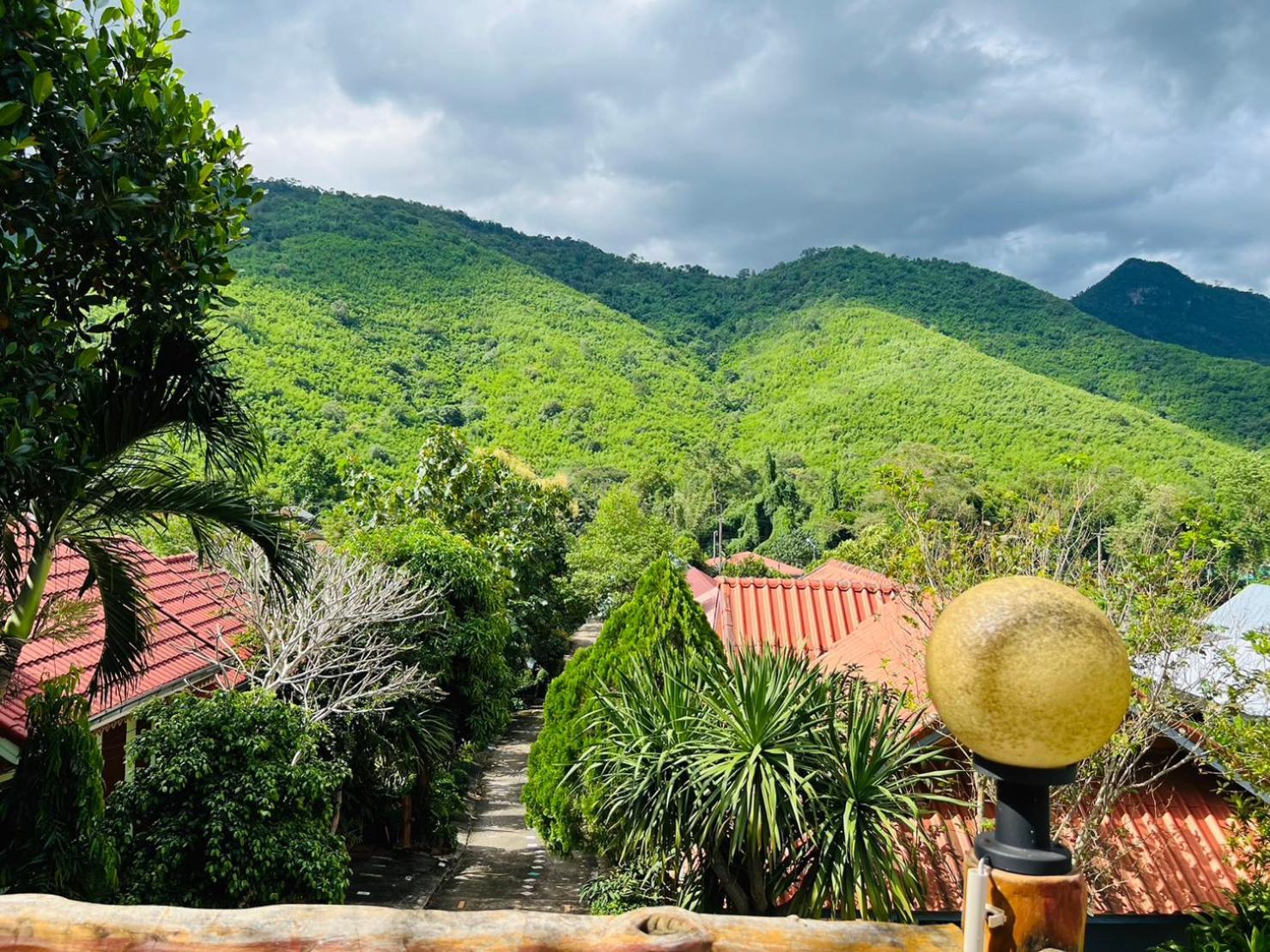 Suriyan Villa Erawan Kanchanaburi สุริยัน วิลล่า เอราวัณ กาญจนบุรี Tha Kradan Zewnętrze zdjęcie